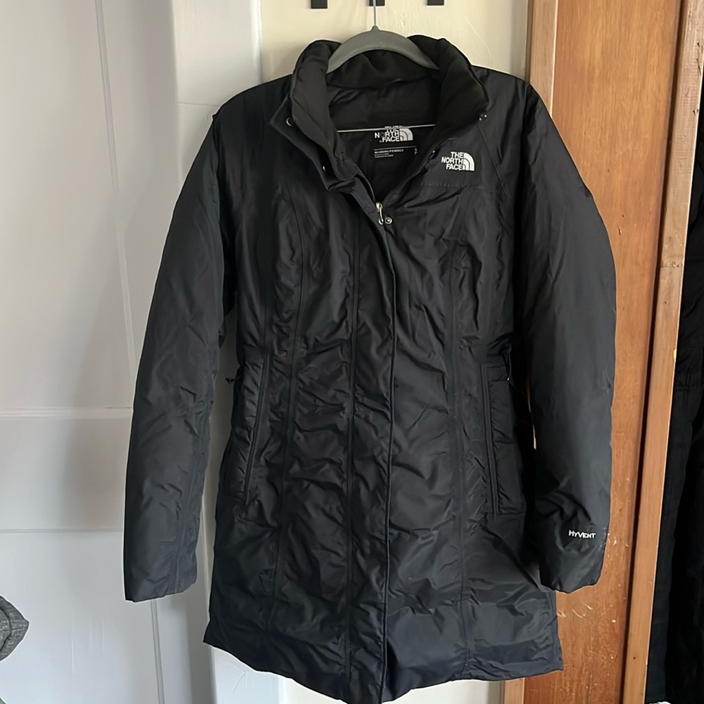 Women’s North Face Size Small winter jacket Very Warm!